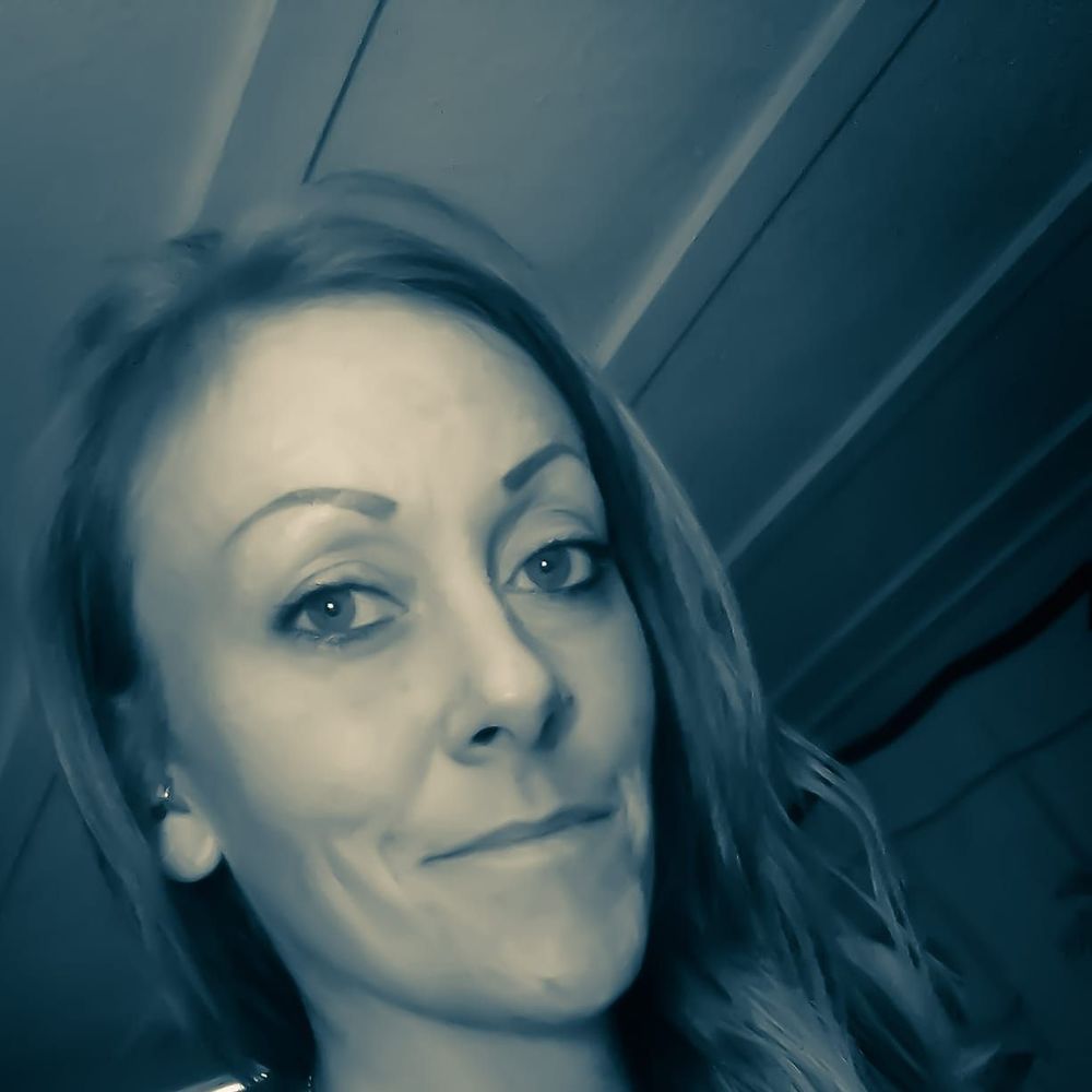 Meet your Posher, Monica